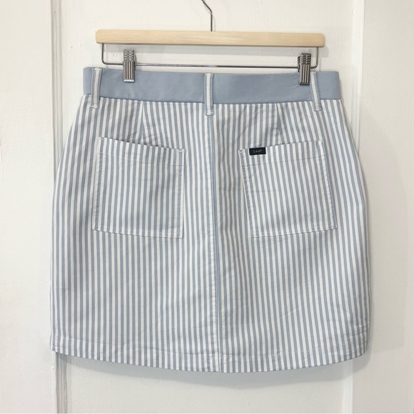 NWT Lee Women’s Mid Rise White & Shy Blue Stripe Cotton Blend Skort, Size 10 - Picture 3 of 15